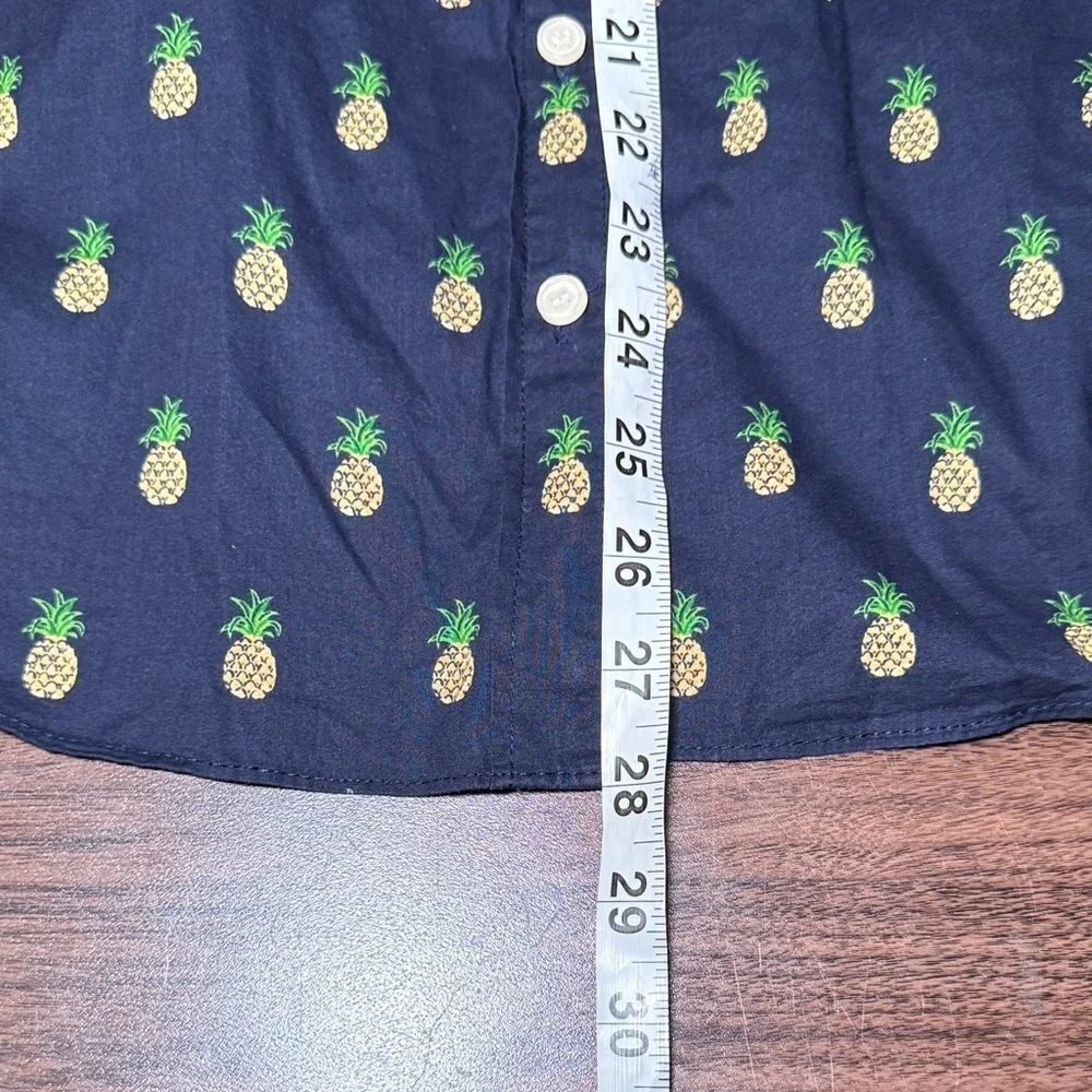 J. Crew Men's Pineapple Print Button Up Shirt Medium